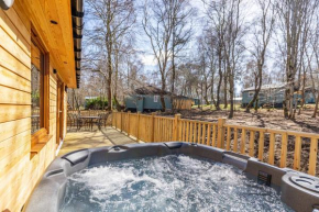 Monarch Lodge 13 with Hot Tub